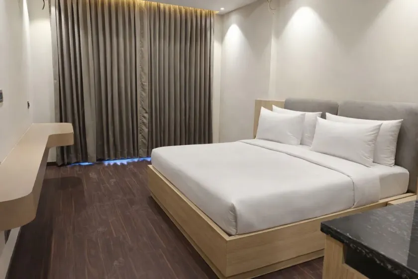 Signum CityScapes SKY Boutique Hotel - Indore - Zimmer