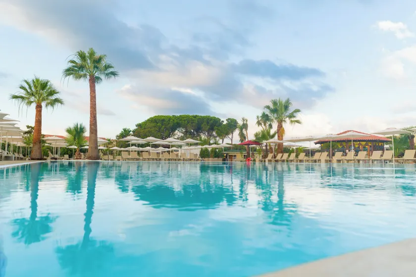 Caladune Resort - Image 1