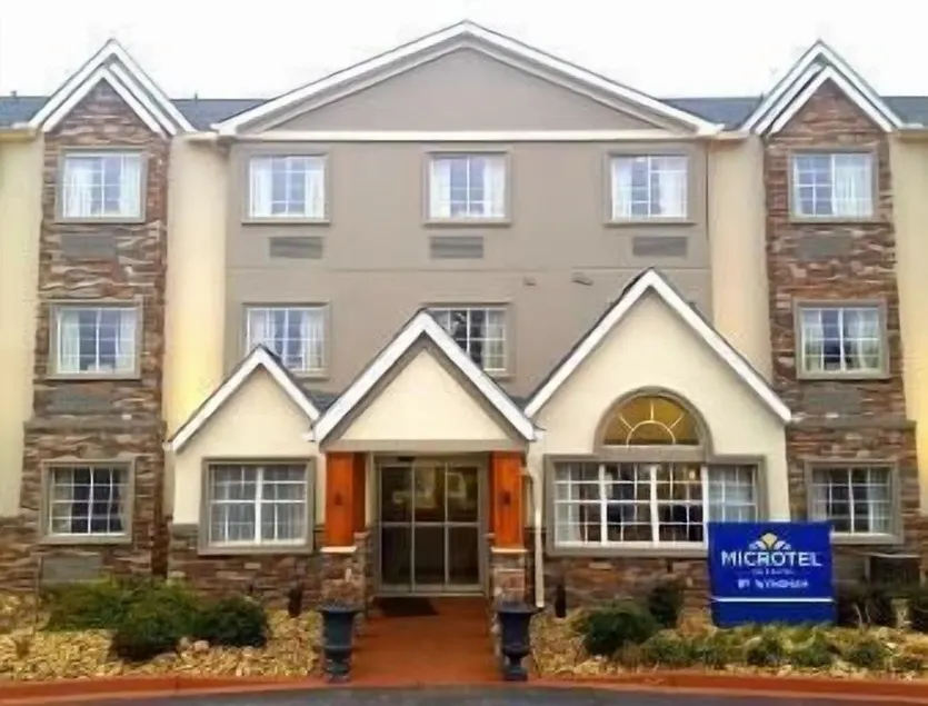 Microtel Inn & Suites - Greenville - Image 1