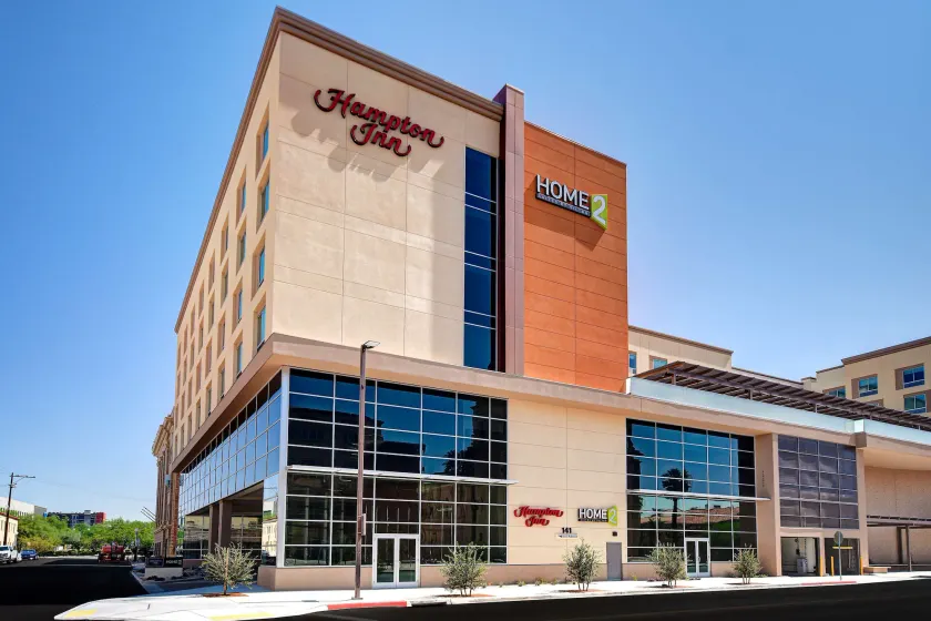 Hampton Inn Tucson Downtown - Image 1