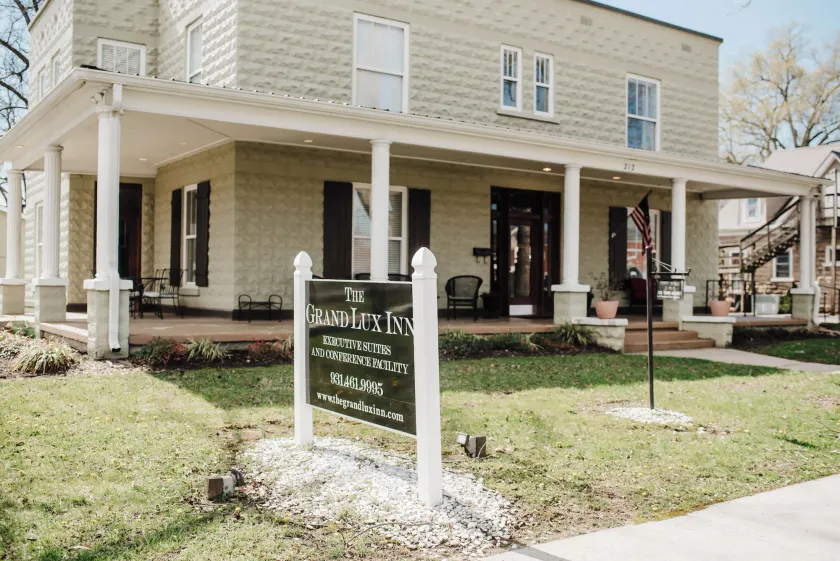 The Grand Lux Inn - Image 1