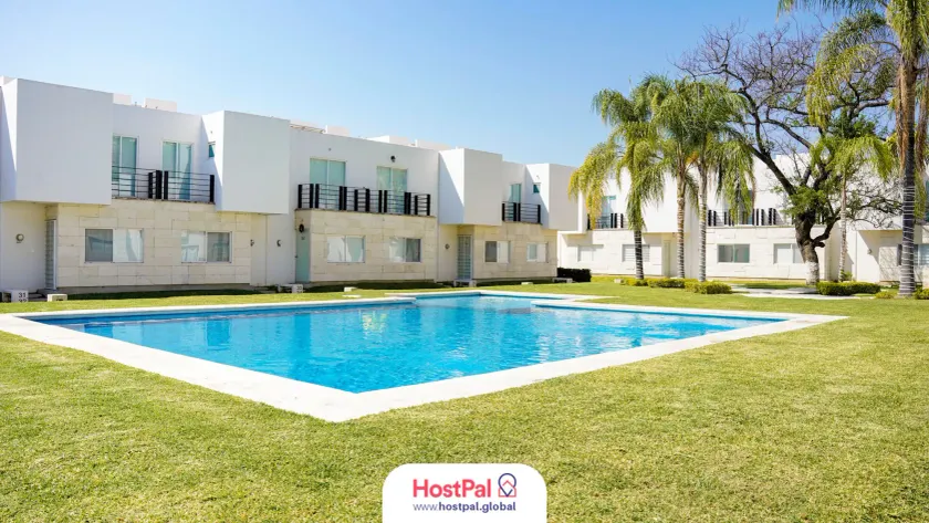 Modern House in Yautepec l Pool & Garden - Image 1