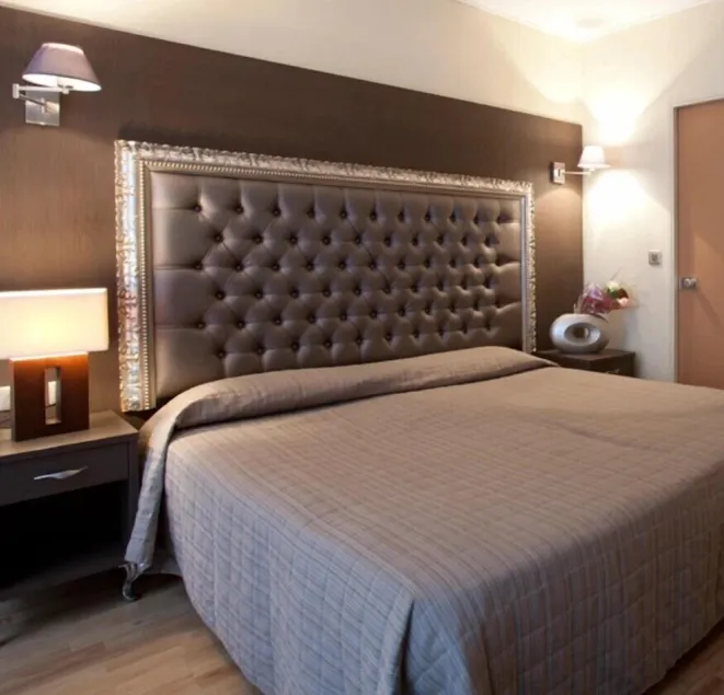 Hôtel Lebron - Image 1