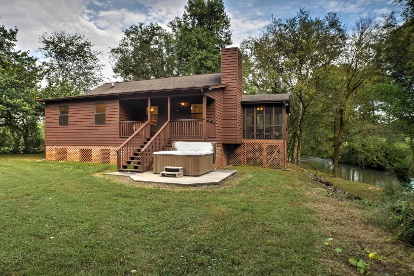 NY! \"The Mill House\" - Ooltewah Creekfront Cabin! \" - Image 1