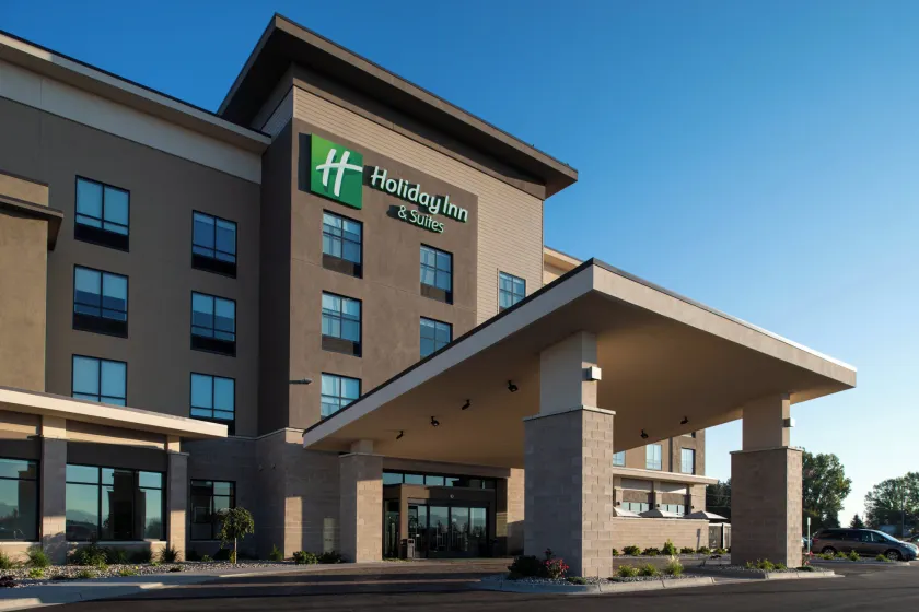 Holiday Inn & Suites - Idaho Falls by IHG - Image 1