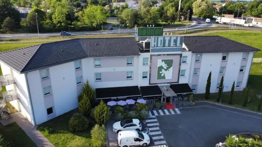 Hôtel Gardenia Bordeaux Est - Image 1