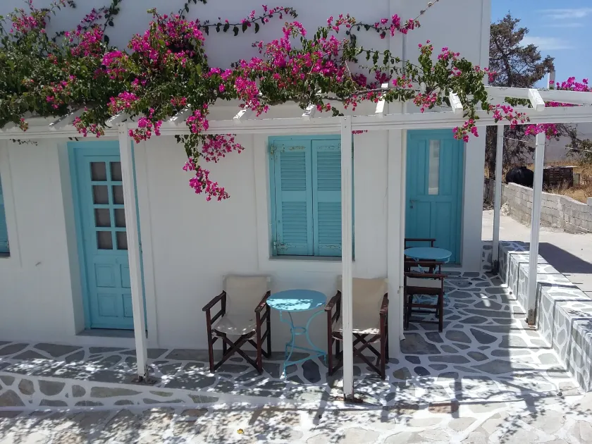 Galanis Place - Image 1