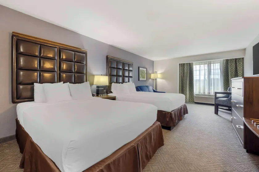 Best Western Plus Northwind Inn & Suites - Image 1