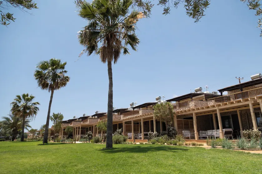 Elya Beach Luxury Suites - Image 1