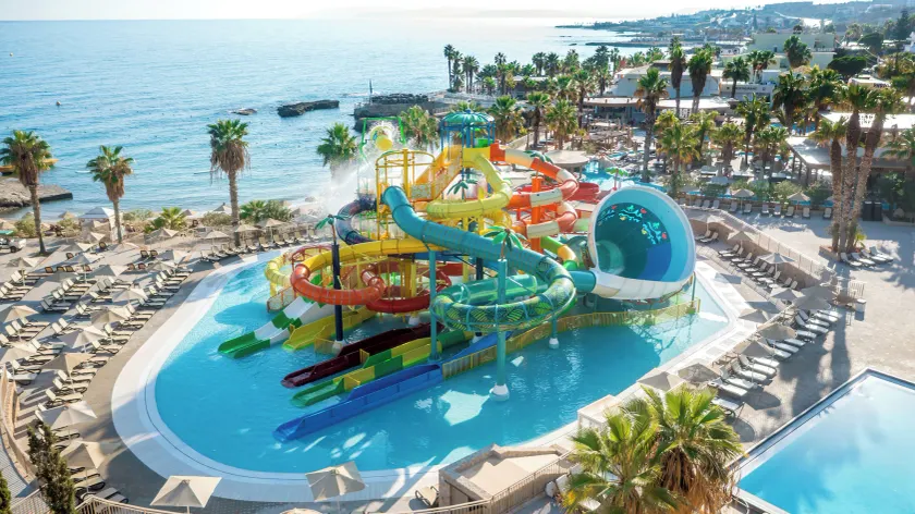 Star Beach Village & Water Park - Image 1