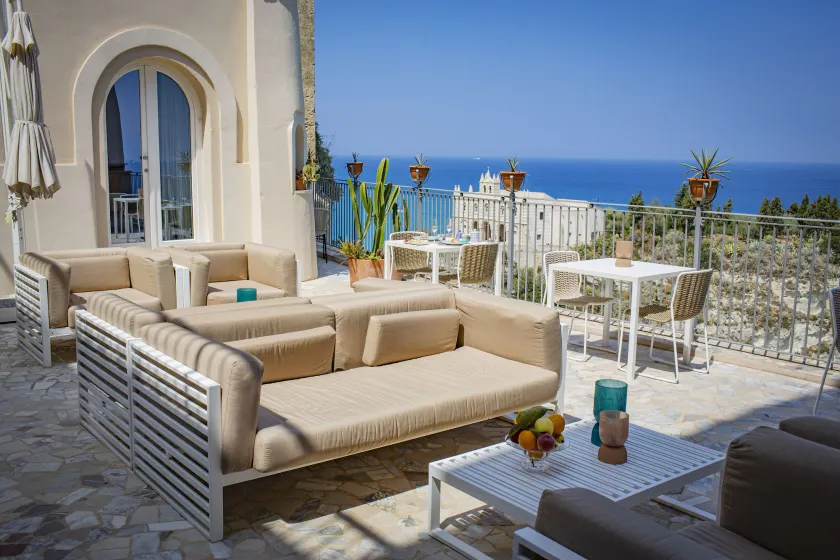 La Dolce Vita a Tropea - Image 1