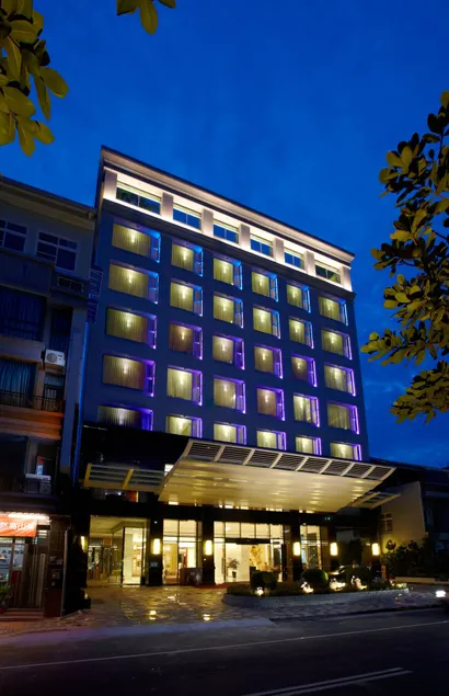 Yuh Tong Hotel - Image 1