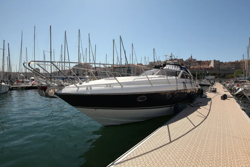 Une Nuit à Bord Bandol - Image 1