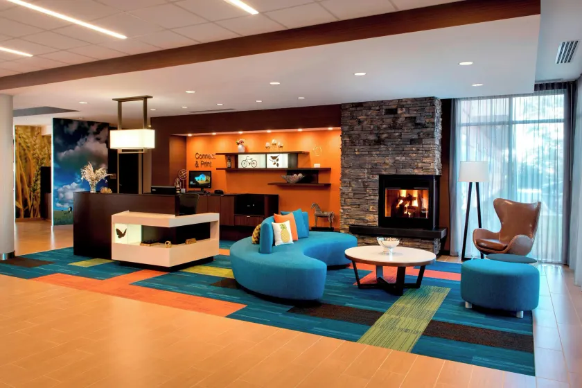 Fairfield Inn & Suites by Marriott Buffalo Amherst/University - Image 1