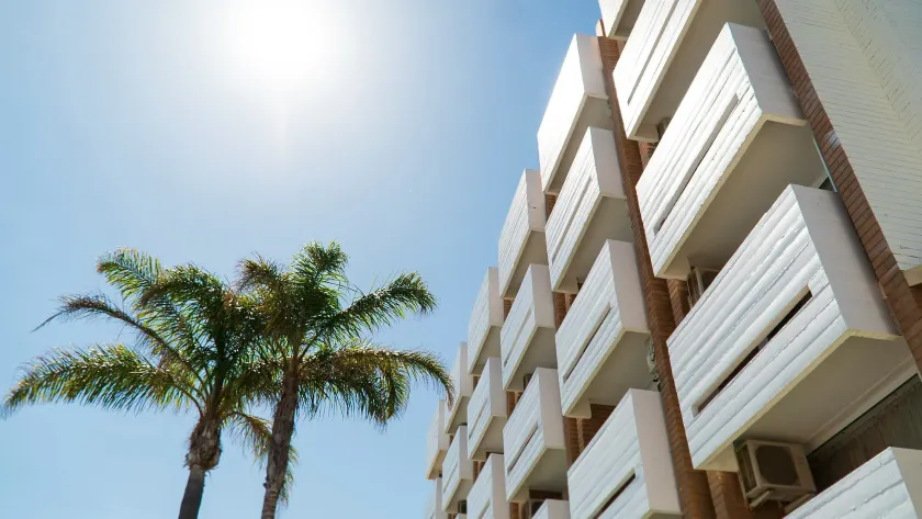 Indian Ocean Hotel - Image 1