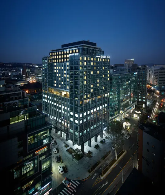 Shilla Stay Gwanghwamun Myeongdong - Image 1