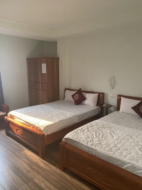 Swan Hotel - Image 1