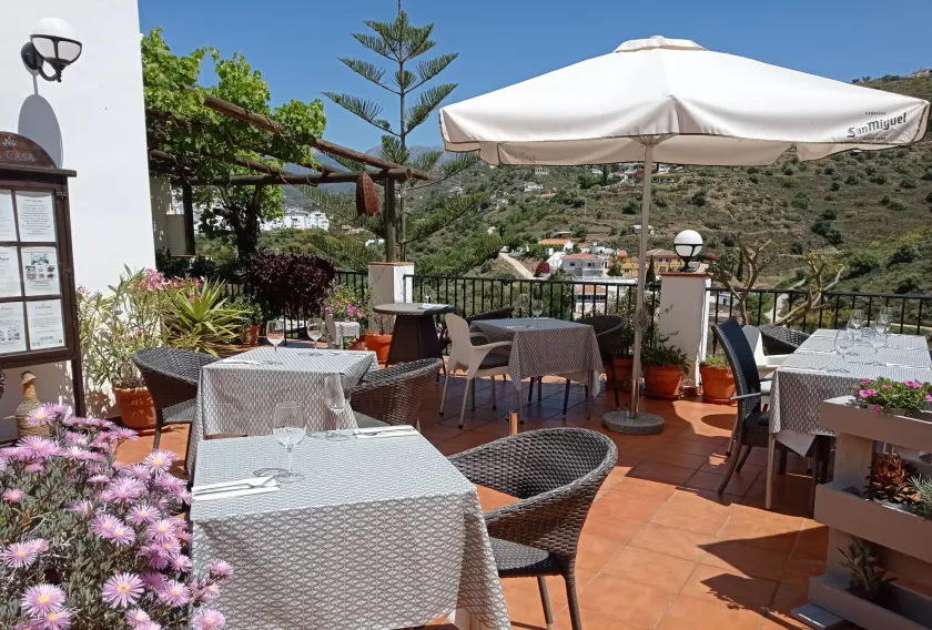 Hotel La Casa - Image 1