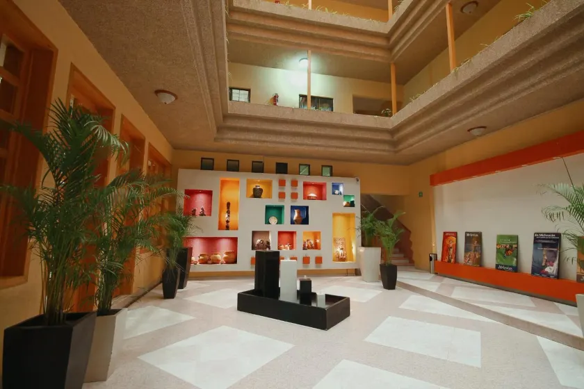 HOTEL EL CONQUISTADOR MONARCA. - Hall