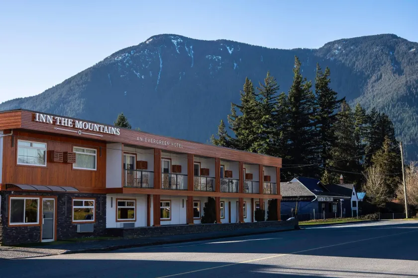 Inn The Mountains, an Ascend Collection Hotel - Image 1