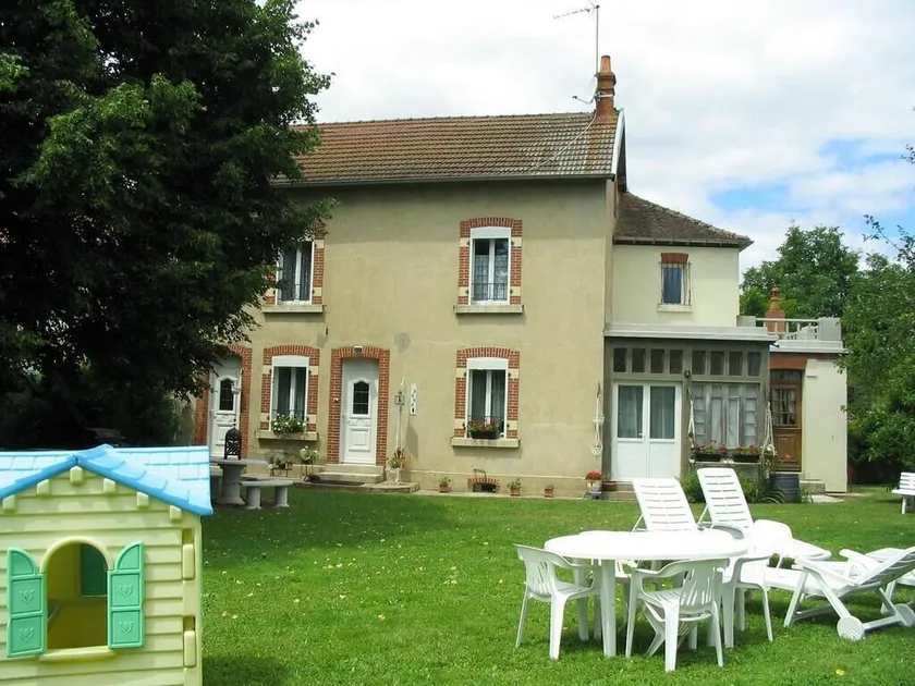 La Coutrotte Becquine - Image 1