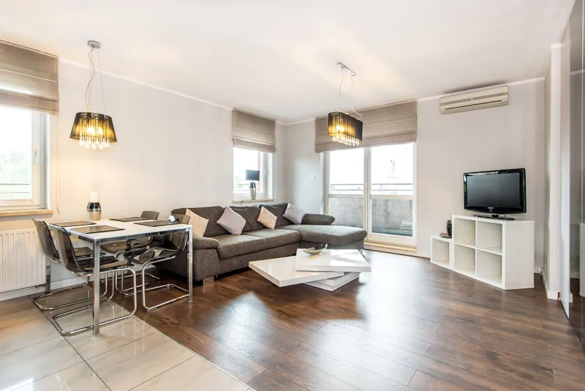Super-Apartamenty Targi Poznańskie - Image 1