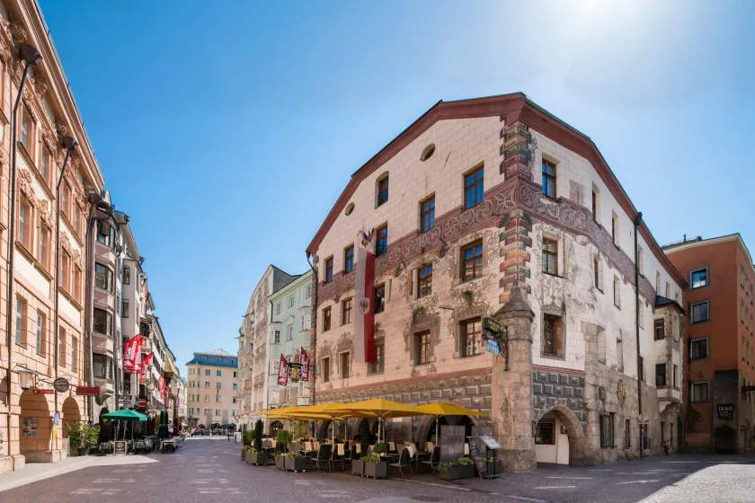 BEST WESTERN PLUS Hotel Goldener Adler - Image 1