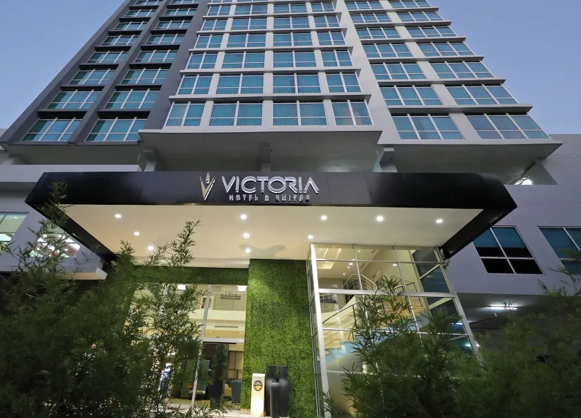Victoria Hotel and Suites Panama - Image 1