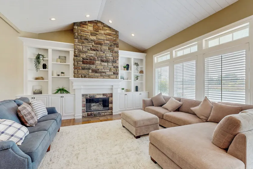 Plummer Lakefront Home: Fish & Kayak - Image 1