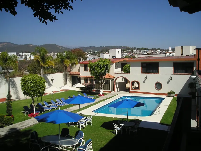 Hotel Quinta San Carlos - Image 1