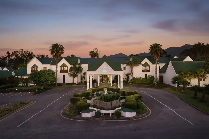 Protea Hotel by Marriott George King George - Image 1
