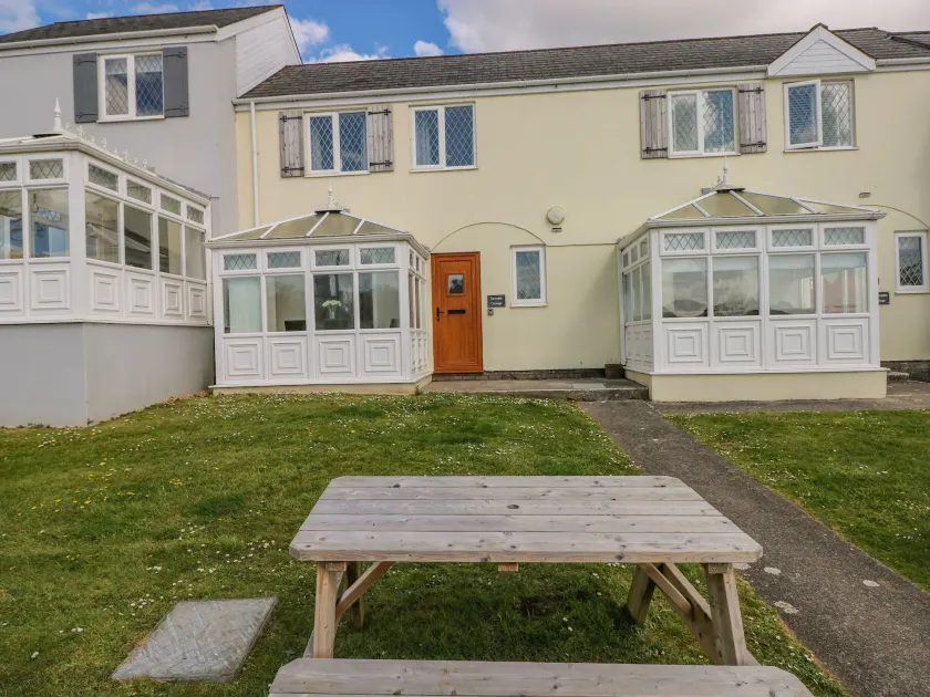 Grooms Cottage - Image 1