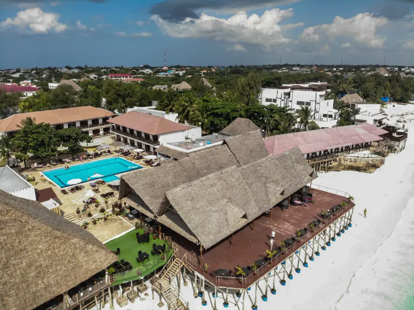 Amaan Beach Bungalows - Image 1