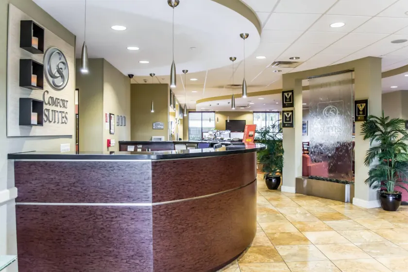 Comfort Suites Palm Bay - Melbourne - Image 1