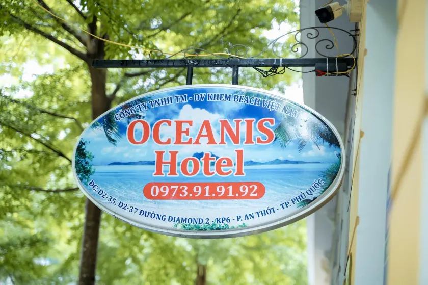 Oceanis Hotel - Image 1
