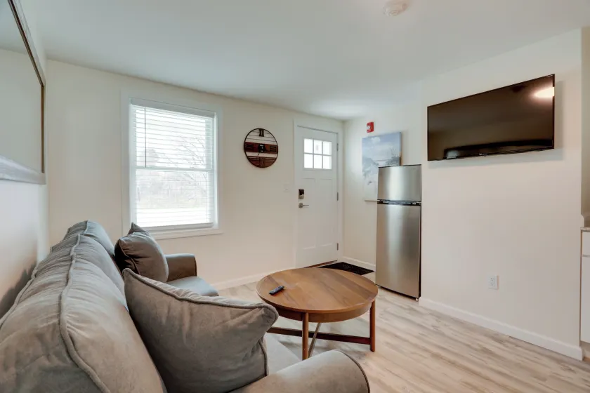 Pet-friendly Wareham Retreat Near Onset Beach! - Image 1