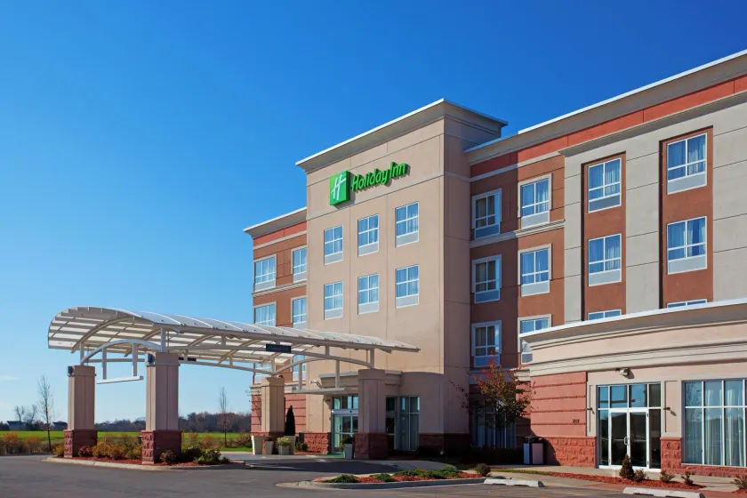 Holiday Inn Aurora North - Naperville by IHG - Image 1