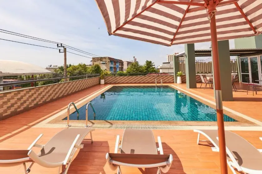 Cozy Donmueang Hotel - Image 1