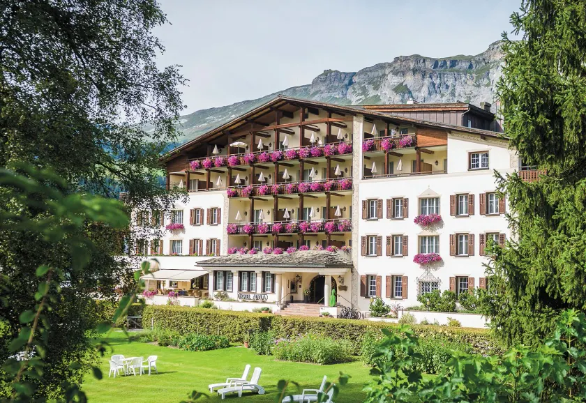 Hotel Adula - Image 1