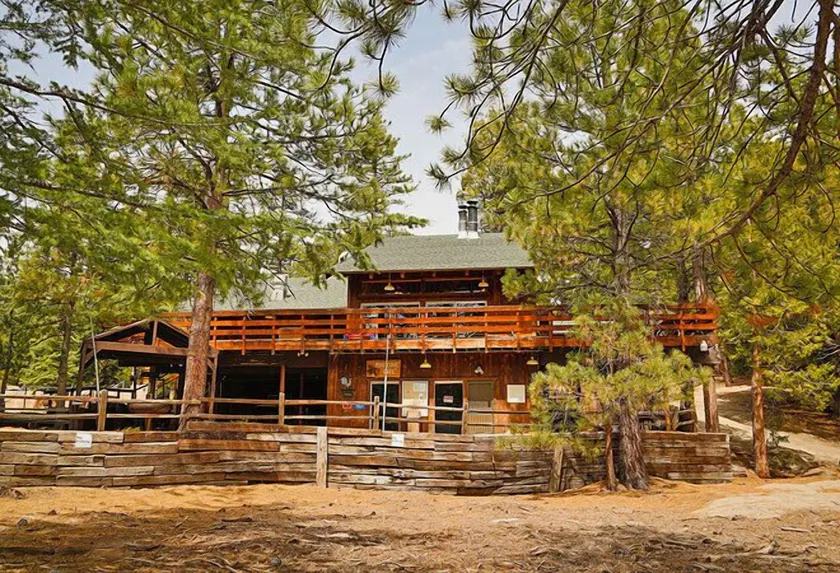 Idyllwild Camping Resort Wheelchair Accessible Cottage - Image 1