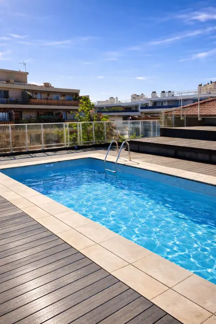 Appartement avec sauna | Proche Port Lympia - Image 1