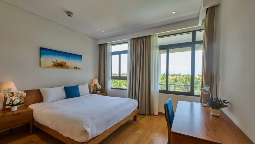 Luxury Apartment in 5 Stars Resort - Image 1