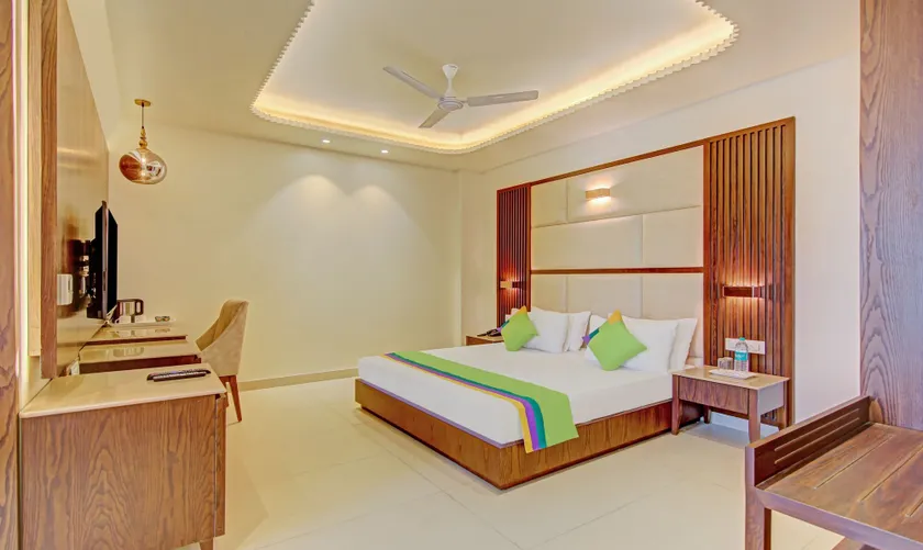 Treebo Premium Relax Inn Patel Nagar - Image 1