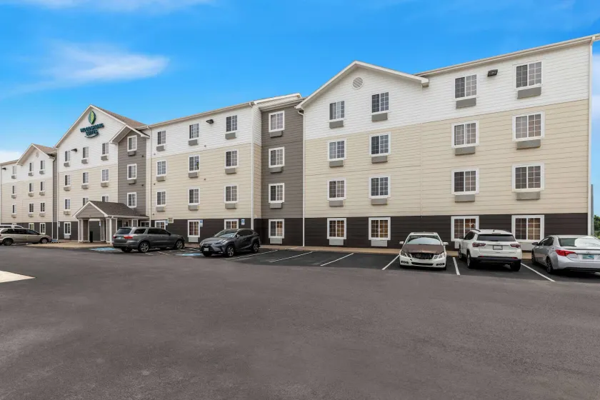 WoodSpring Suites Tulsa - Image 1