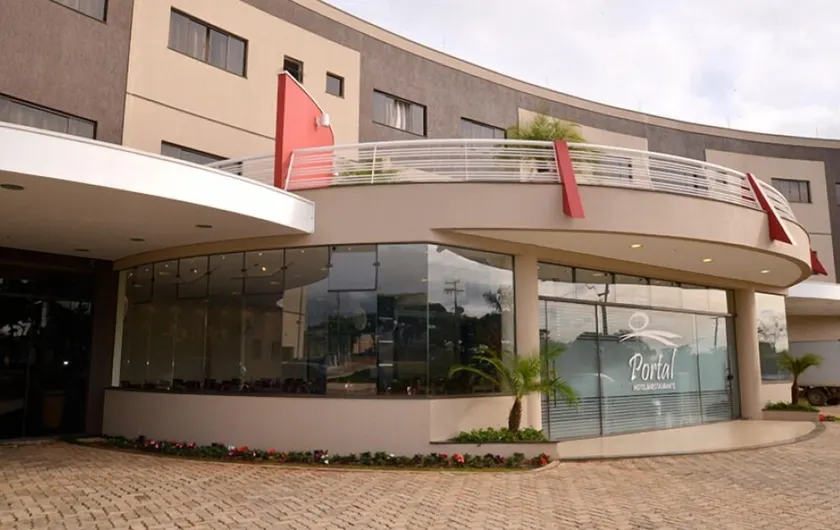 Hotel Portal - Image 1