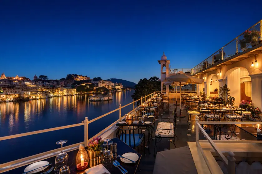 Sarovar - Lake Facing Boutique Hotel On Lake Pichola - Image 1