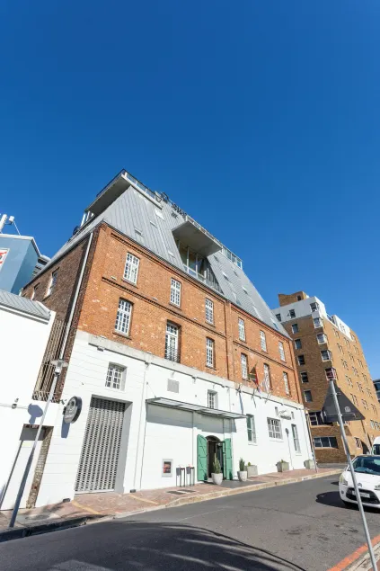 ONOMO Hotel Waterfront - Image 1