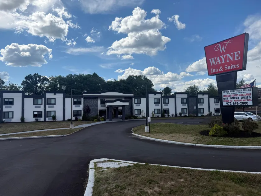 The Wayne Inn - Image 1