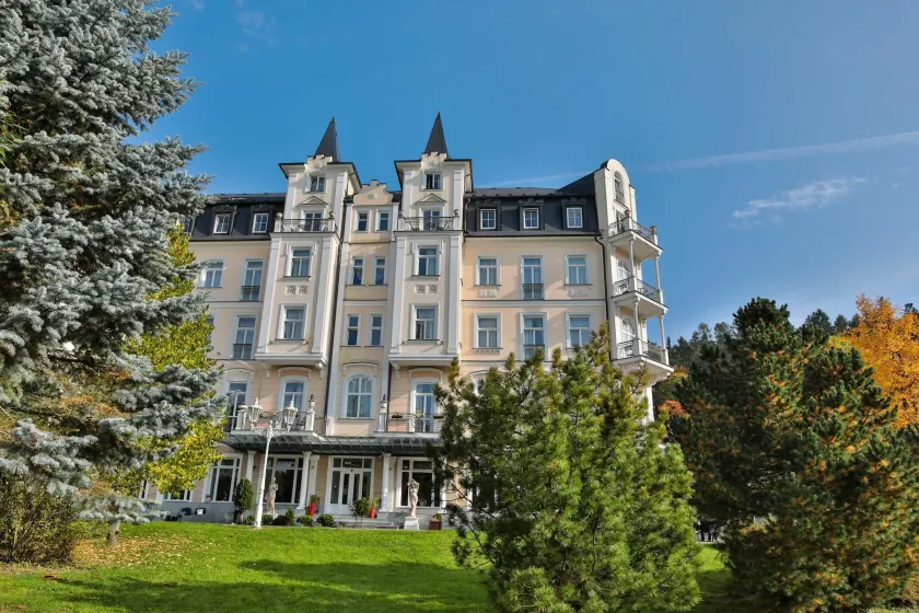Sun Palace Wellness Hotel - Image 1