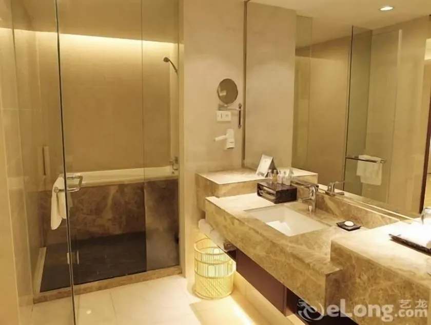 Chengdu Sovereign Hotel - Room